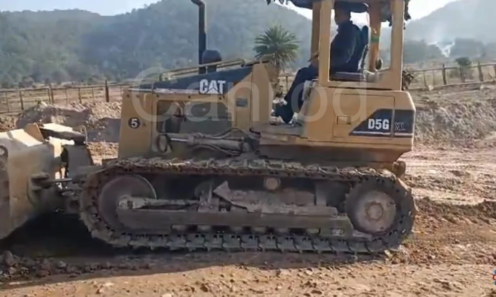 Caterpillar D5GXL Dozer